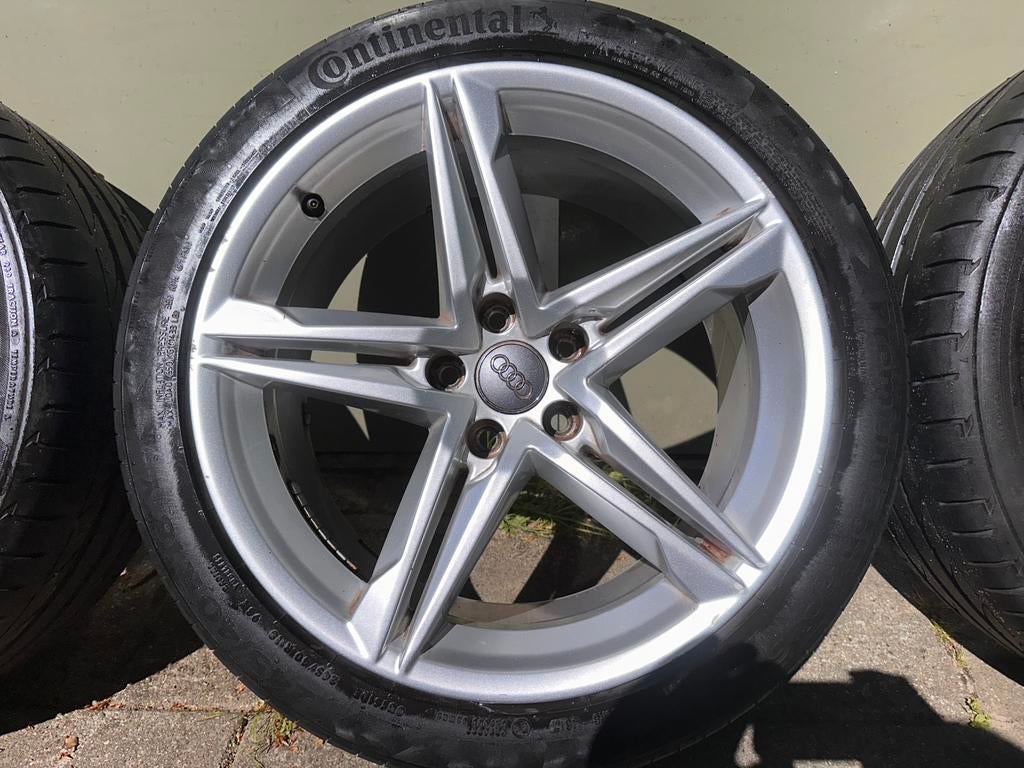 Originele Audi S-line velgen 18 inch! Incl. Zomerbanden!, Auto-onderdelen, Banden en Velgen, Ophalen, 18 inch, 245 mm, Zomerbanden