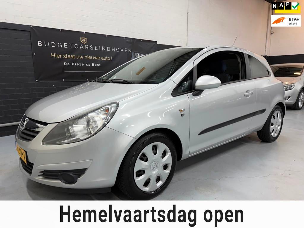 Opel Corsa 1.2-16V '111' Edition Nap/Airco/APK 04-2027!, Auto's, Opel, Voorwielaandrijving, Euro 5, 1229 cc, Origineel Nederlands