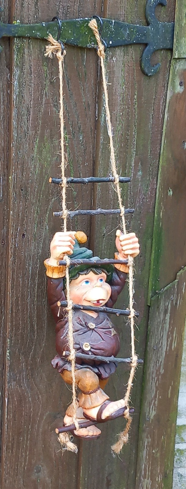 Efteling Laaf beeldje aan touwladder - The Laaf Collection, Ophalen of Verzenden, Zo goed als nieuw