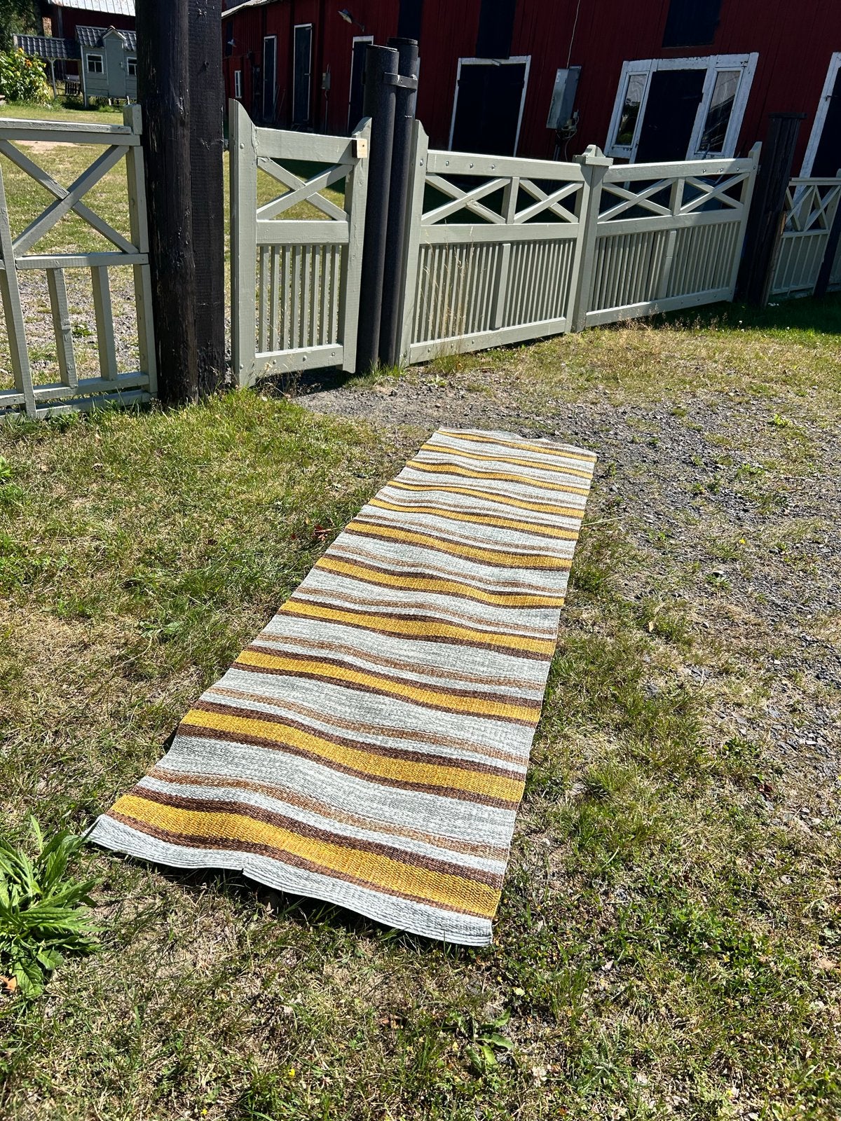 Zweedse Plastmatta Loper - Ideaal voor Keuken/Gang (220x60cm, Retro, Gebruikt, Geel, Vintage