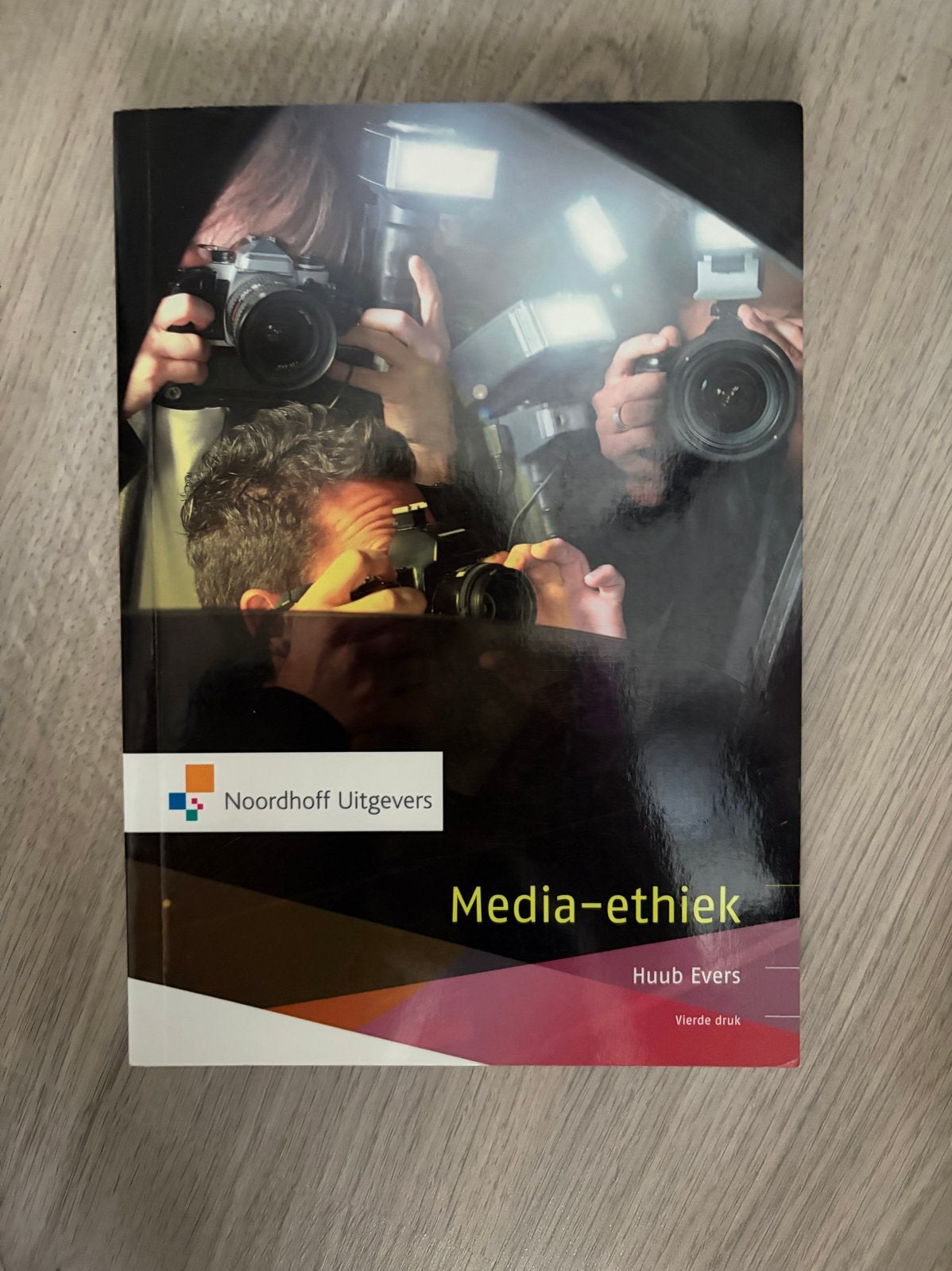 Studieboek: Media-ethiek - Huub Evers - Noordohoff Uitgevers, Ophalen of Verzenden, Gamma, Zo goed als nieuw, HBO