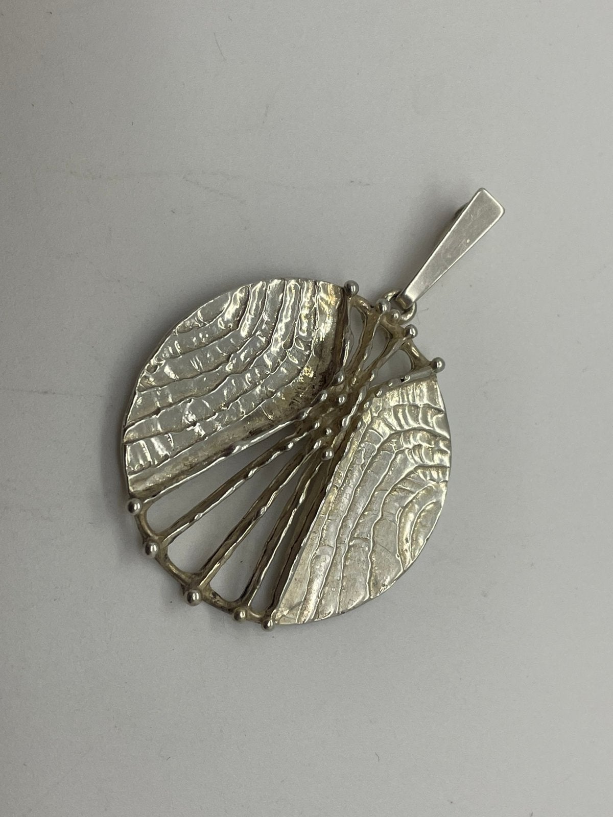 E347 Prachtige zilveren TEKA brutalist hanger, Sieraden, Tassen en Uiterlijk, Ophalen of Verzenden, Zilver, Hanger