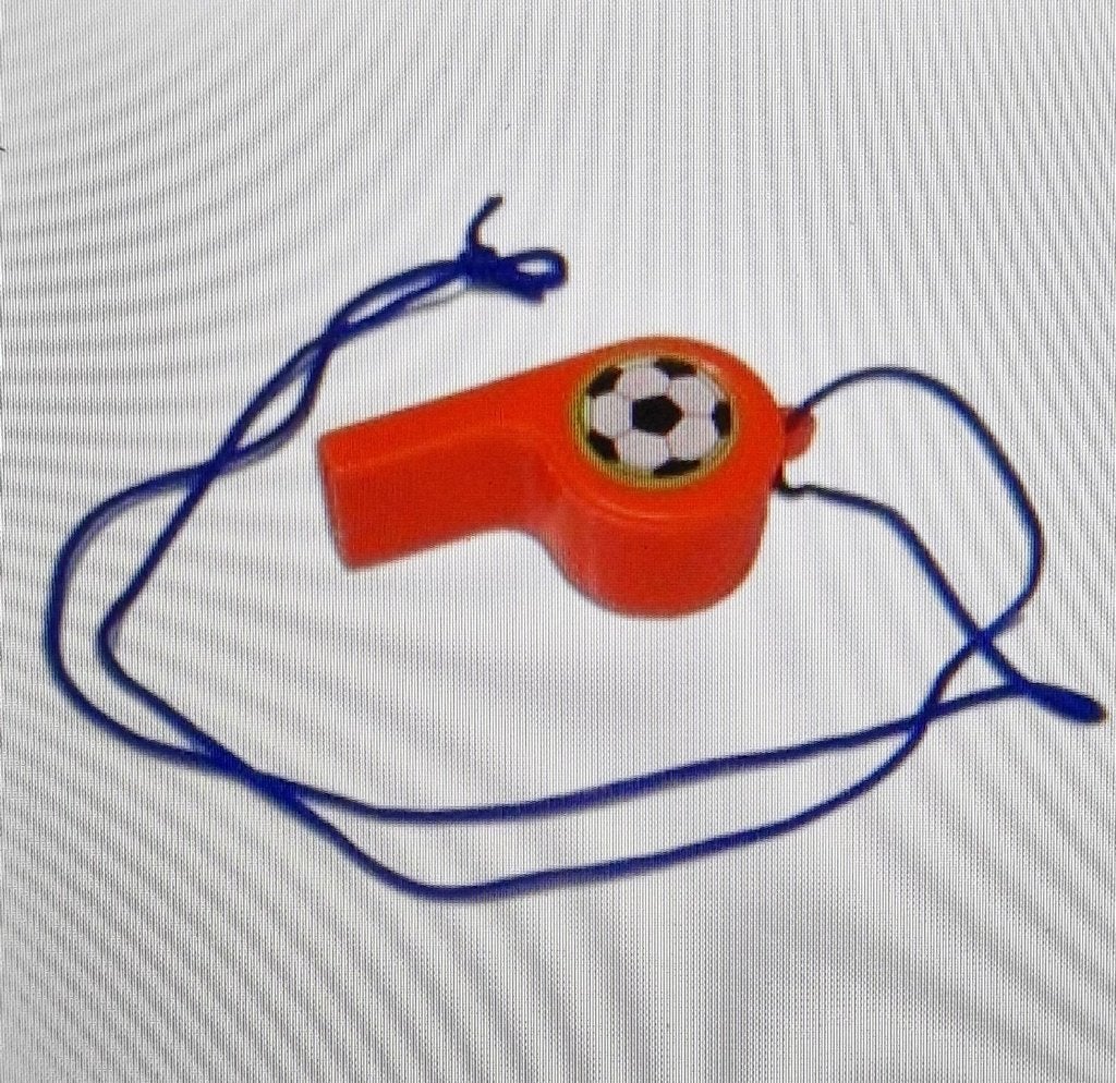 Oranje voetbal fluitjes 100 stuks, Ophalen of Verzenden, Nieuw, Feestartikel, Oranje of Koningsdag