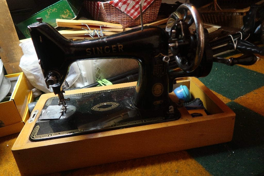 Singer naaimachine ,Simango no 33681 IS, werkend, Ophalen of Verzenden, Zo goed als nieuw, Naaimachine, Overige merken