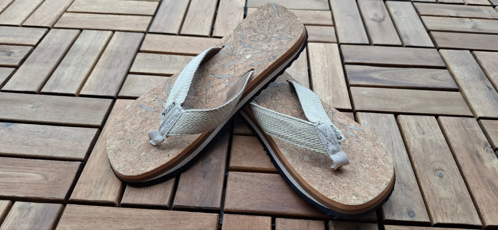 Cool Shoe Women's E.S.3 (Cork) Slippers, maat 39/40 - Nieuw, Slippers, Cool shoe, Beige, Nieuw