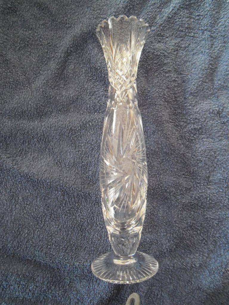 smalle kristallen vaas hoog 30 cm, Gebruikt, Overige kleuren, Ophalen of Verzenden, Glas