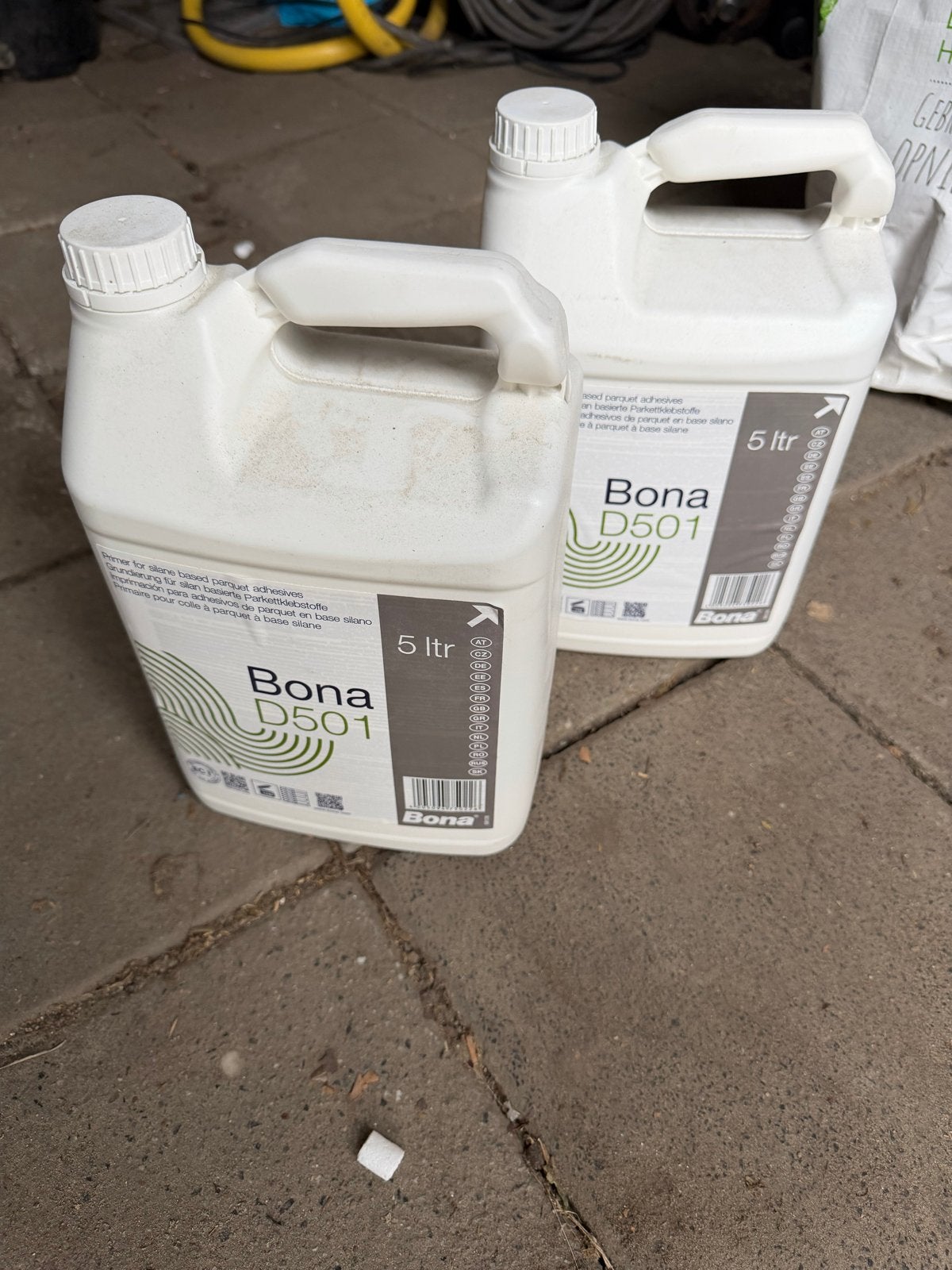 Twee nieuwe flessen Bona D501 vloerprimer - 5 liter per stuk, Overige materialen, 30 cm of meer, 50 tot 150 cm, Nieuw