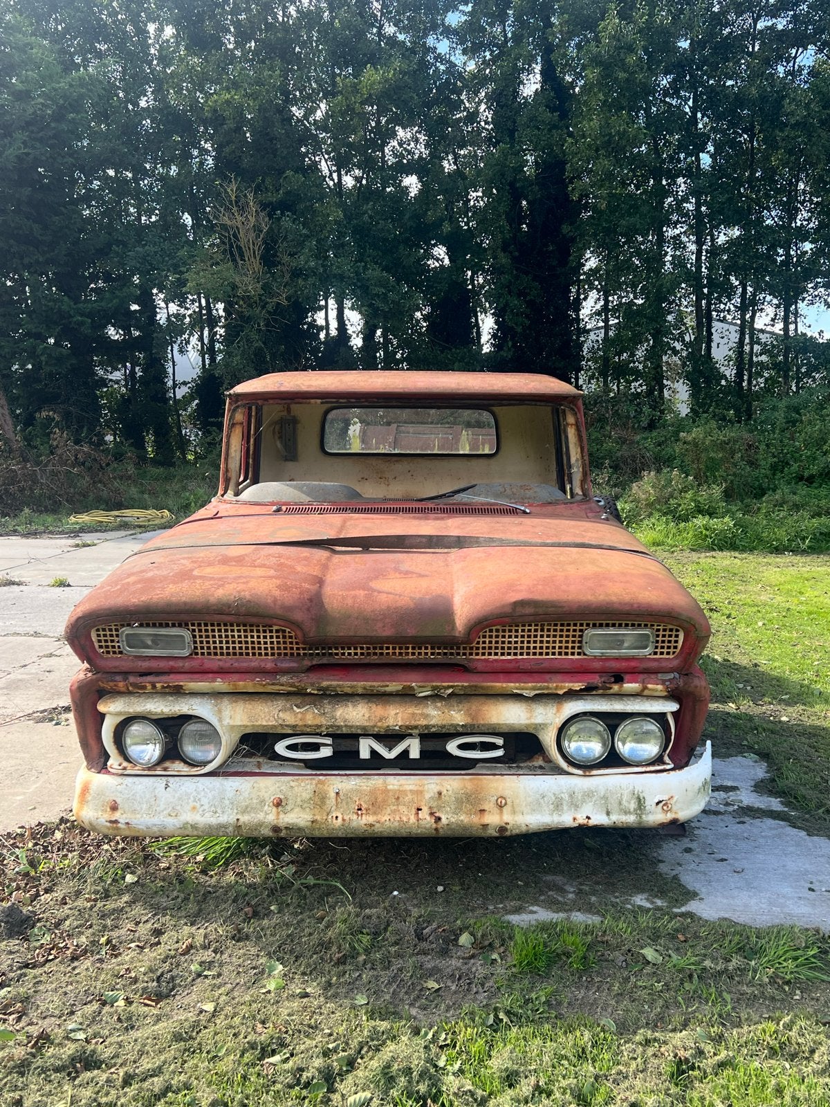Gmc truck. Voor onderdelen of decoratie, Ophalen
