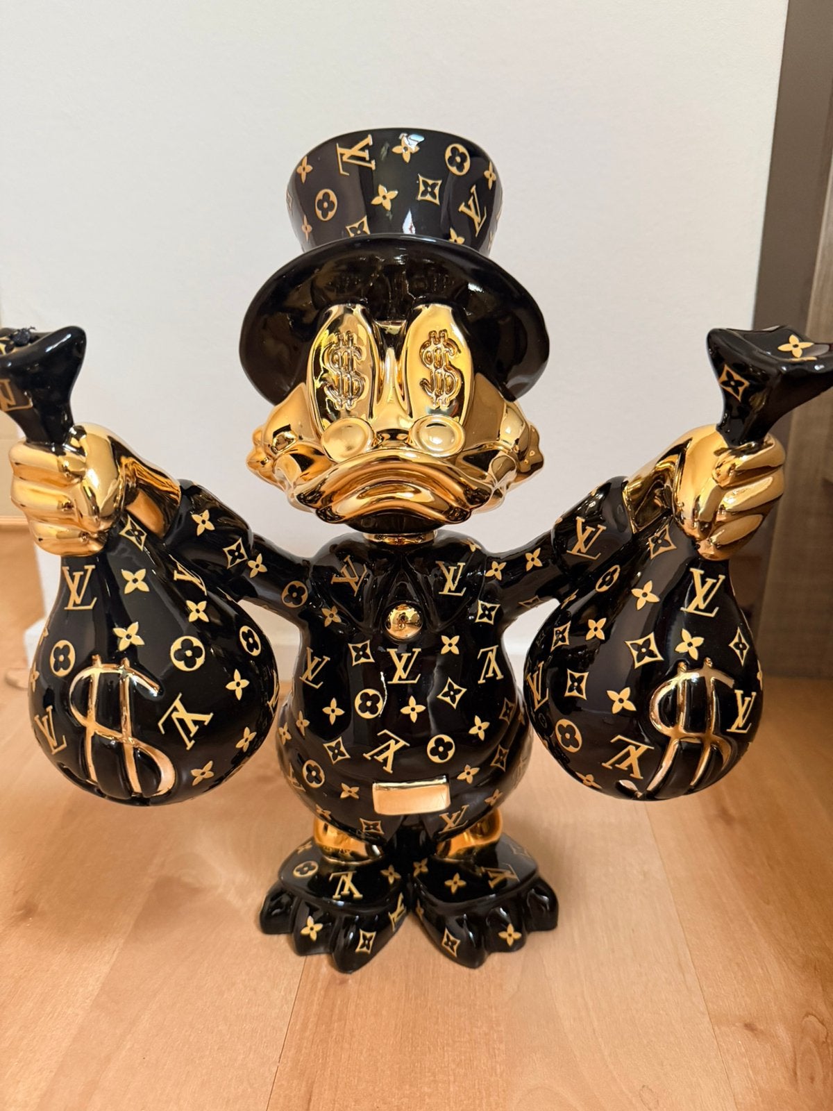 Dagobert duck LV sculptuur zwart goud, Ophalen, Beeld