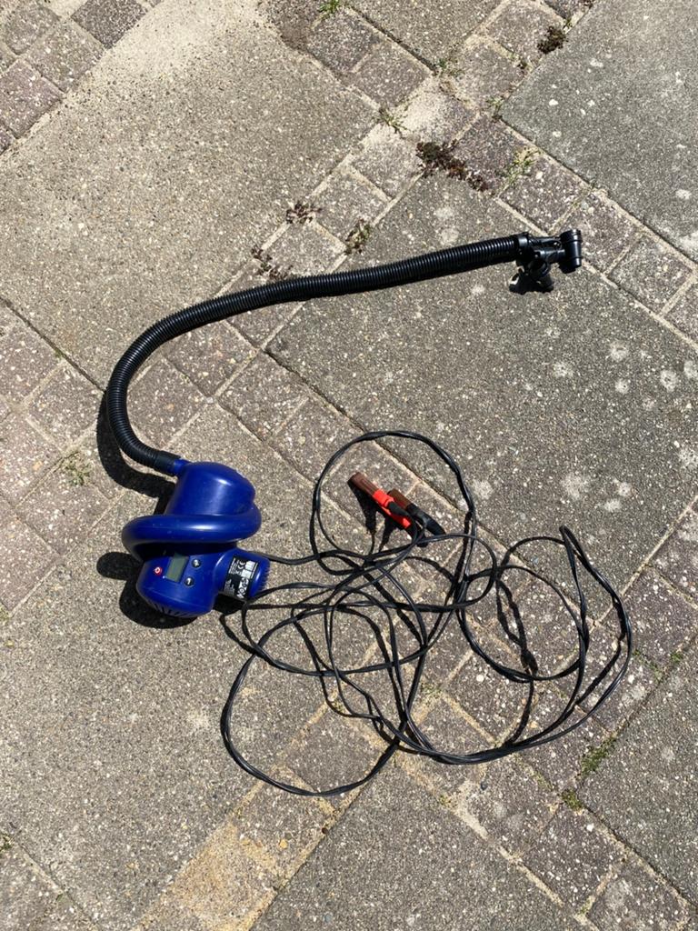 Sevylor Pomp 12V / 15 psi Hogedrukpomp, Watersport en Boten, Accessoires en Onderhoud, Zo goed als nieuw, Overige typen, Ophalen
