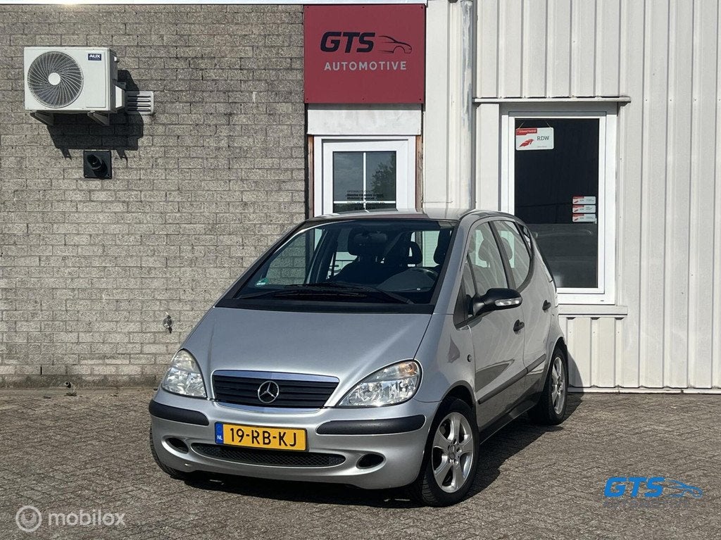 Mercedes A-klasse 140 Classic 2003 Airco Elektr. Ramen, Auto's, Mercedes-Benz, Voorwielaandrijving, Zwart, 4 cilinders, 14 km/l