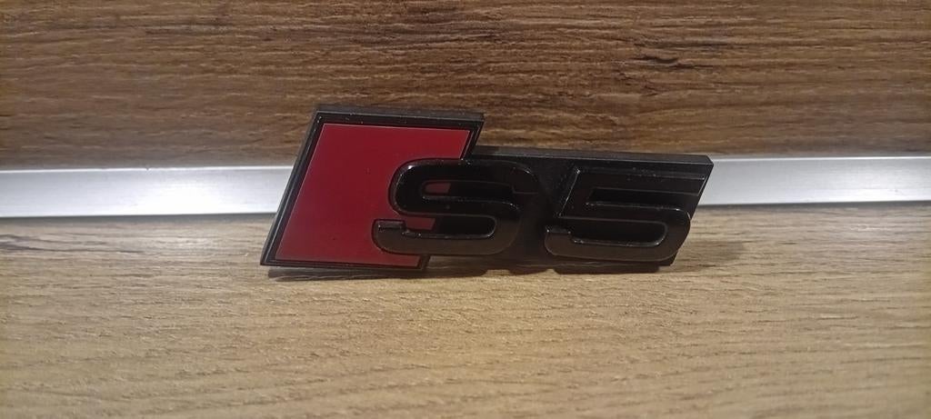 Zwart S5 Embleem voor Audi, Ophalen of Verzenden, Gebruikt, Audi