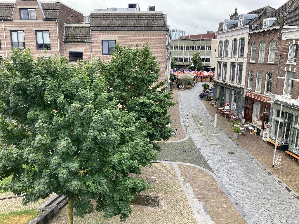 Te huur : Etage centrum 4-daagse Nijmegen incl. P-plaats., Nijmegen