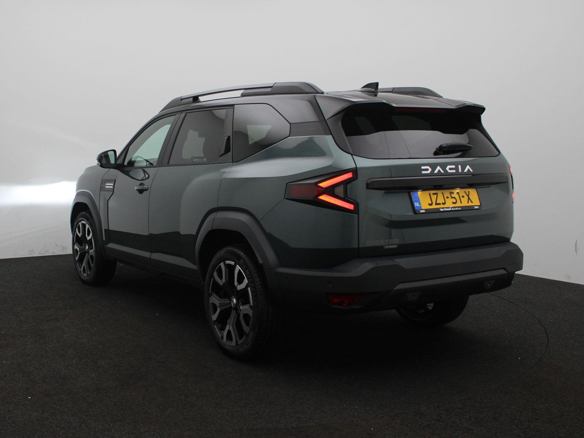Dacia Bigster Hybrid 155 Limited Edition | Demo | Parkeersen, Stof, Euro 6, Origineel Nederlands, Bedrijf
