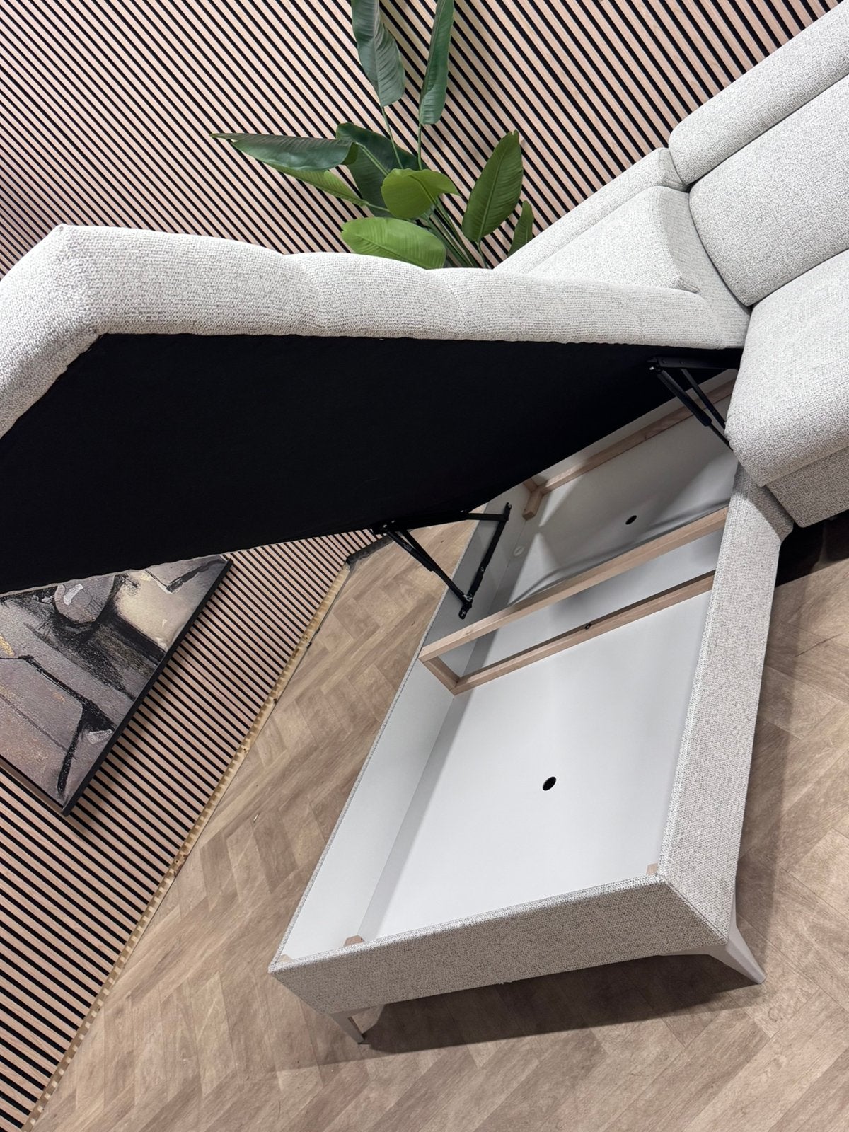 SHOWMODEL| Luxe Kapenga Hoekbank Elektrisch - Grijs -280x215, 250 tot 300 cm, Luxe hoekbank grijs hoofdsteunen modern elektrisch usb
