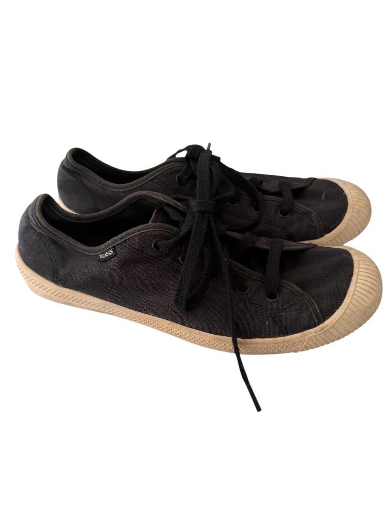 Palladium veterschoenen 41,5, Zwart, Ophalen of Verzenden, Sneakers of Gympen, Zo goed als nieuw