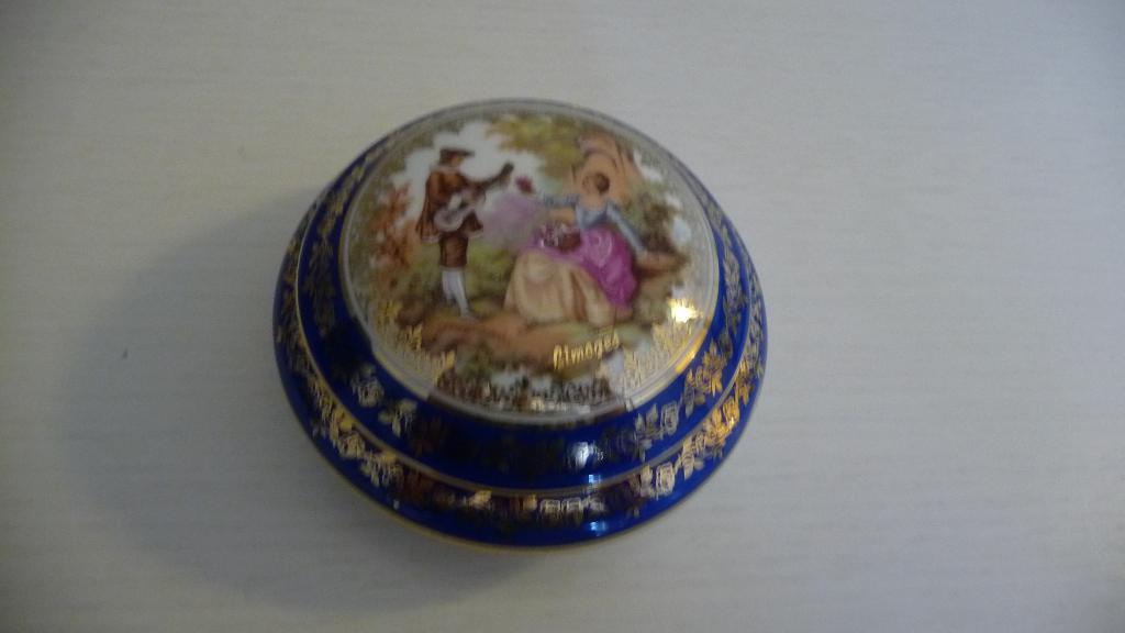 Porseleinen sieraden doosje (Limoges), Antiek en Kunst, Ophalen of Verzenden