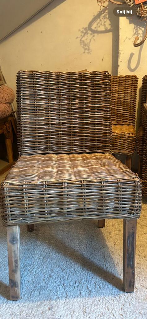 Mooie rieten eetkamer stoelen, Huis en Inrichting, Stoelen, Ophalen, Zo goed als nieuw, Bruin