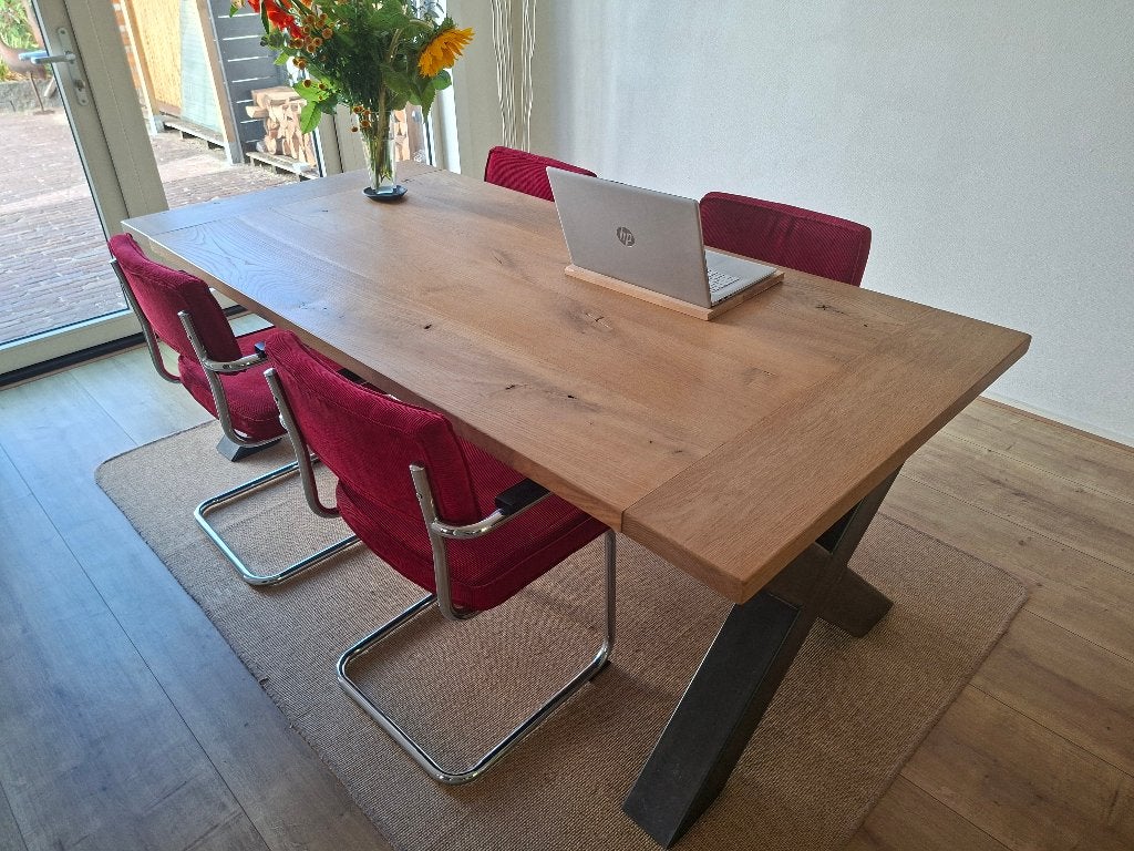 Vintage Eettafel Stoelen - Oud Rood met Chroom (4 stuks), Ophalen, Gebruikt, Vintage, Vier