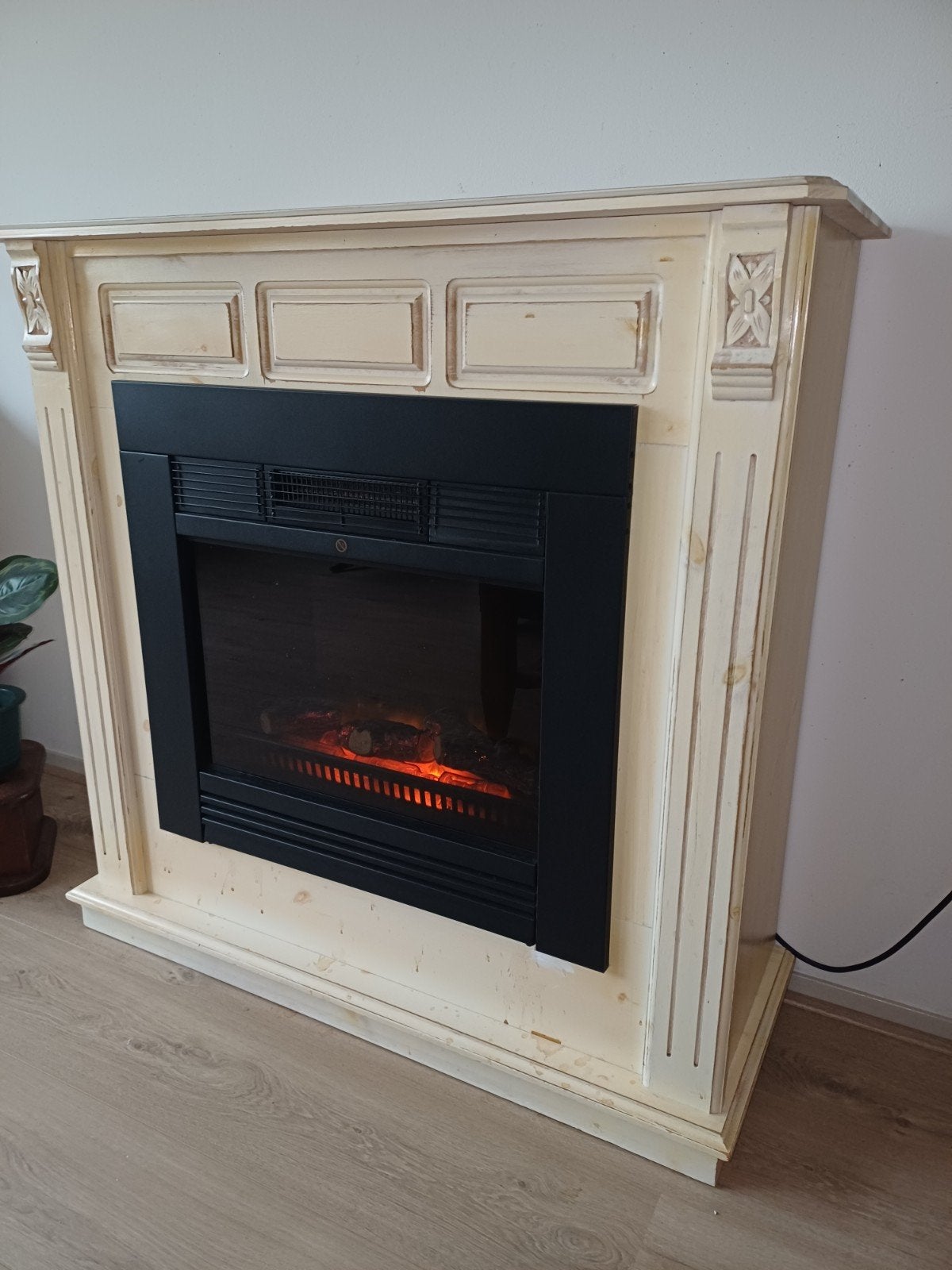 Sfeervolle elektrische haard met houten ombouw, Ophalen, Gebruikt, Vrijstaande haard, Elektrische haard
