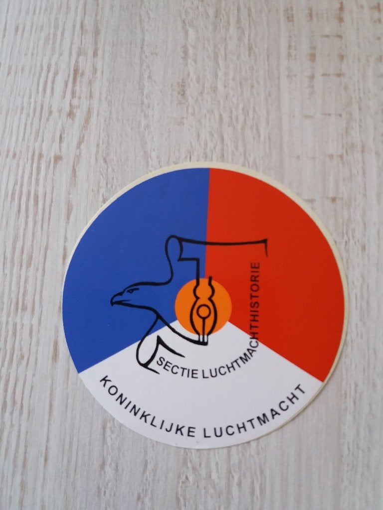 sticker KONINKLIJKE LUCHTMACHT sectie luchtmachthistorie, Verzamelen, Stickers, Ophalen of Verzenden, Zo goed als nieuw, Bedrijf of Vereniging