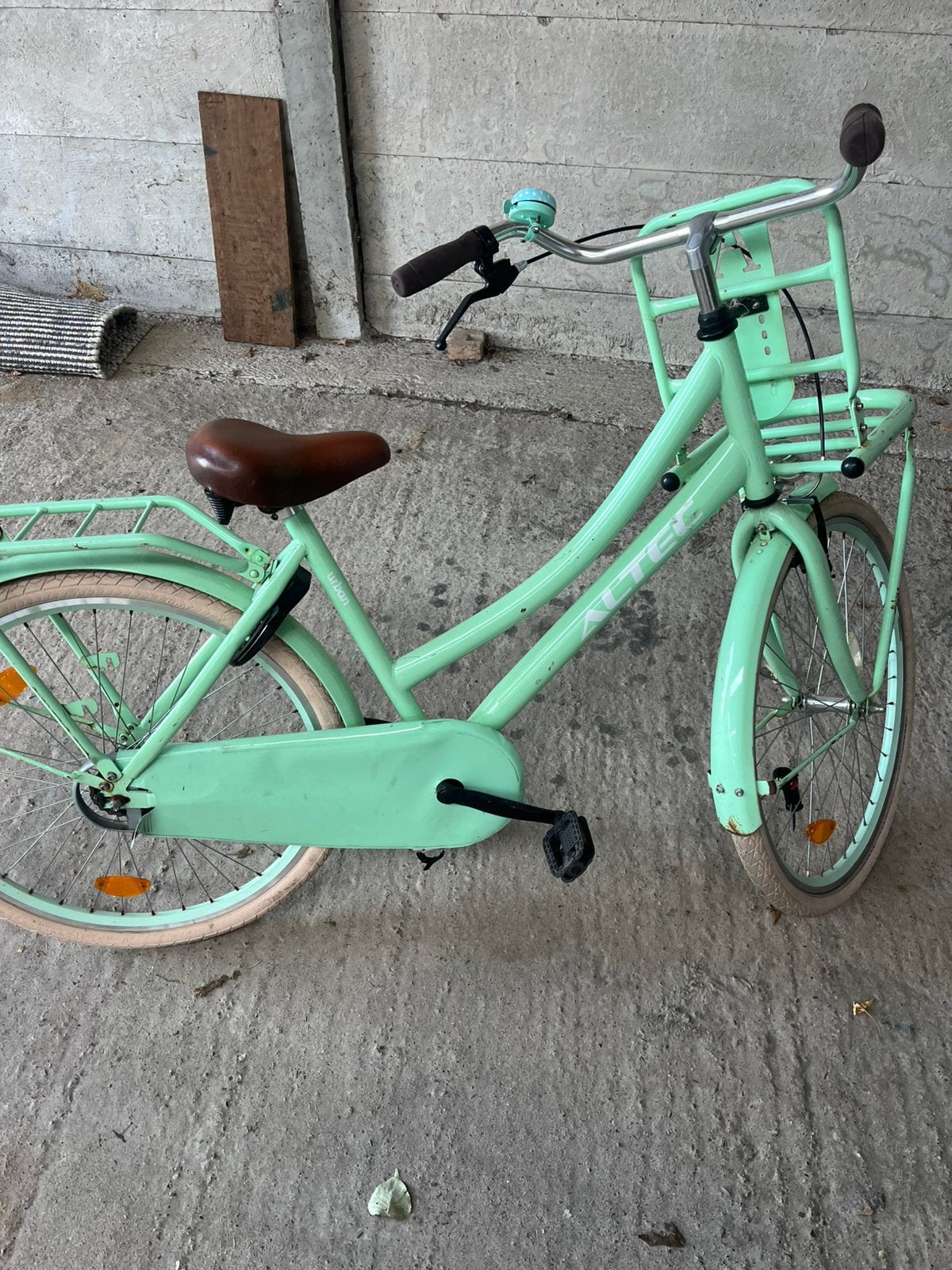 Meidenfiets 26 inch, Ophalen, Gebruikt, 26 inch of meer