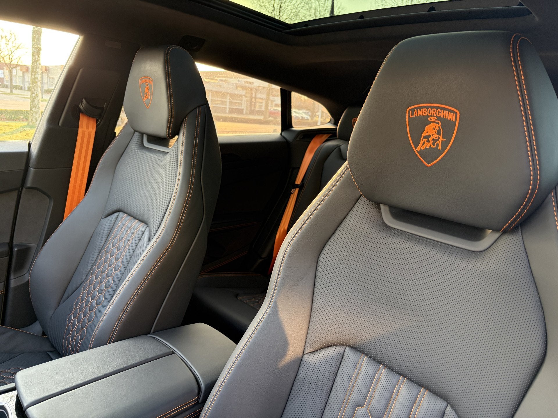 Lamborghini Urus 4.0 V8 Hybrid SE 23inch 800pk Grigio Hati P, Automaat, Urus, Gebruikt, Vierwielaandrijving