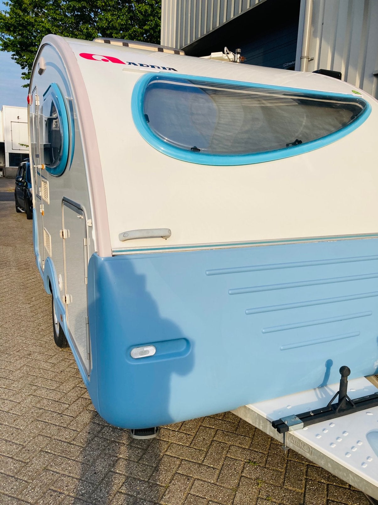 Leuke Adria action, 341LH, met mover toilet., Caravans en Kamperen, Www.adria.sl, Tot en met 3, Adria, 500 - 750 kg