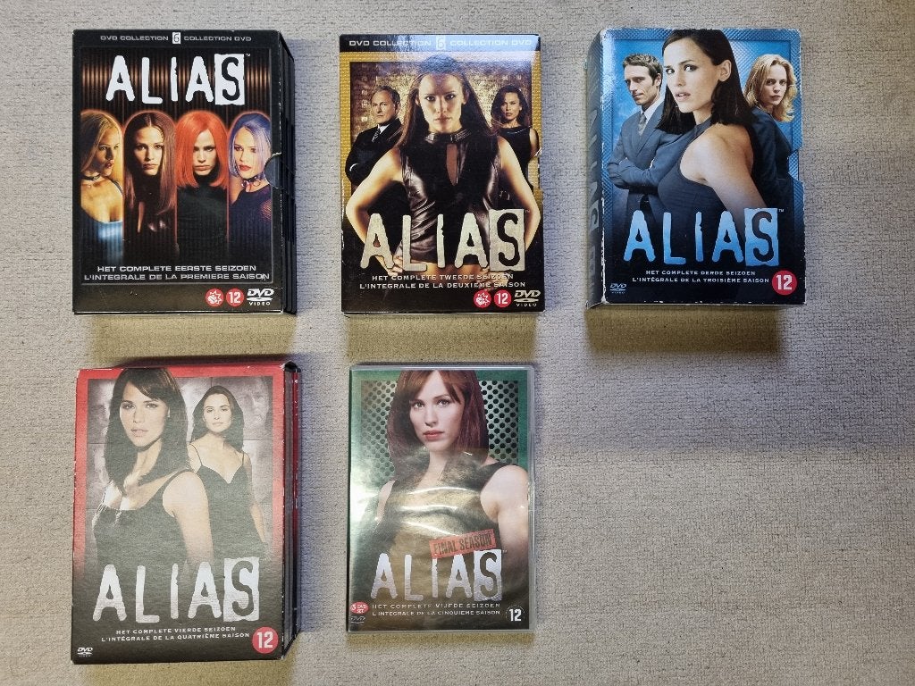 Alias complete serie, Ophalen of Verzenden, Zo goed als nieuw, Actie en Avontuur, Vanaf 12 jaar