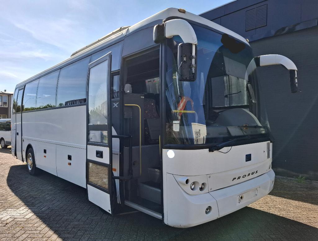 *BMC*TOURINGCAR*BUS*L:8.80B:2.39H:3.28*CA.180DKM!*, Auto's, Vrachtwagens, Overige merken, Stof, Wit, Bedrijf