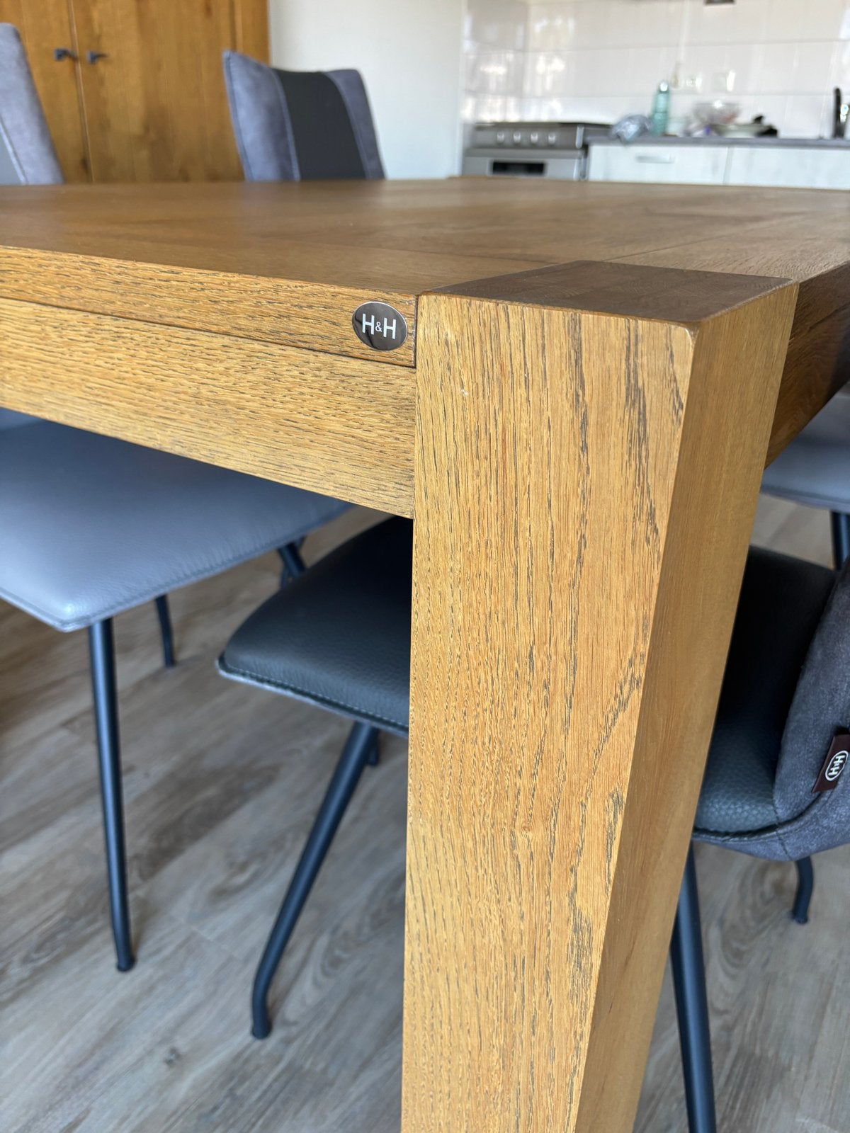 Henders en Hazel eettafel (evt. incl. eetkamerstoelen), Ophalen, Gebruikt, Eikenhout, 200 cm of meer