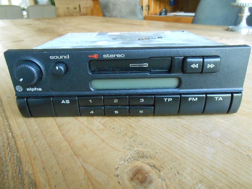 VW BLAUPUNKT ALPHA FM 12V ORIGINELE DEALER RADIO!, Ophalen of Verzenden, Gebruikt