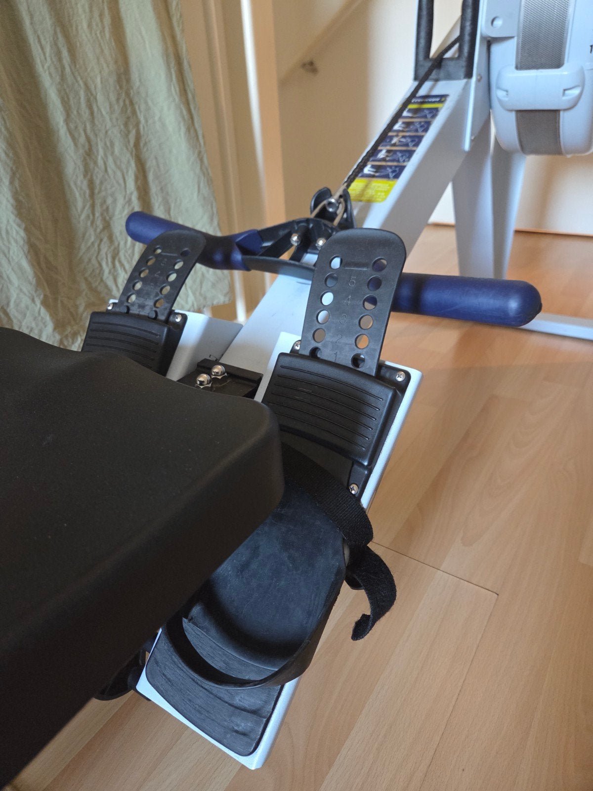 Foto 6 van Concept 2 RowErg rower roeimachine Model D PM 3