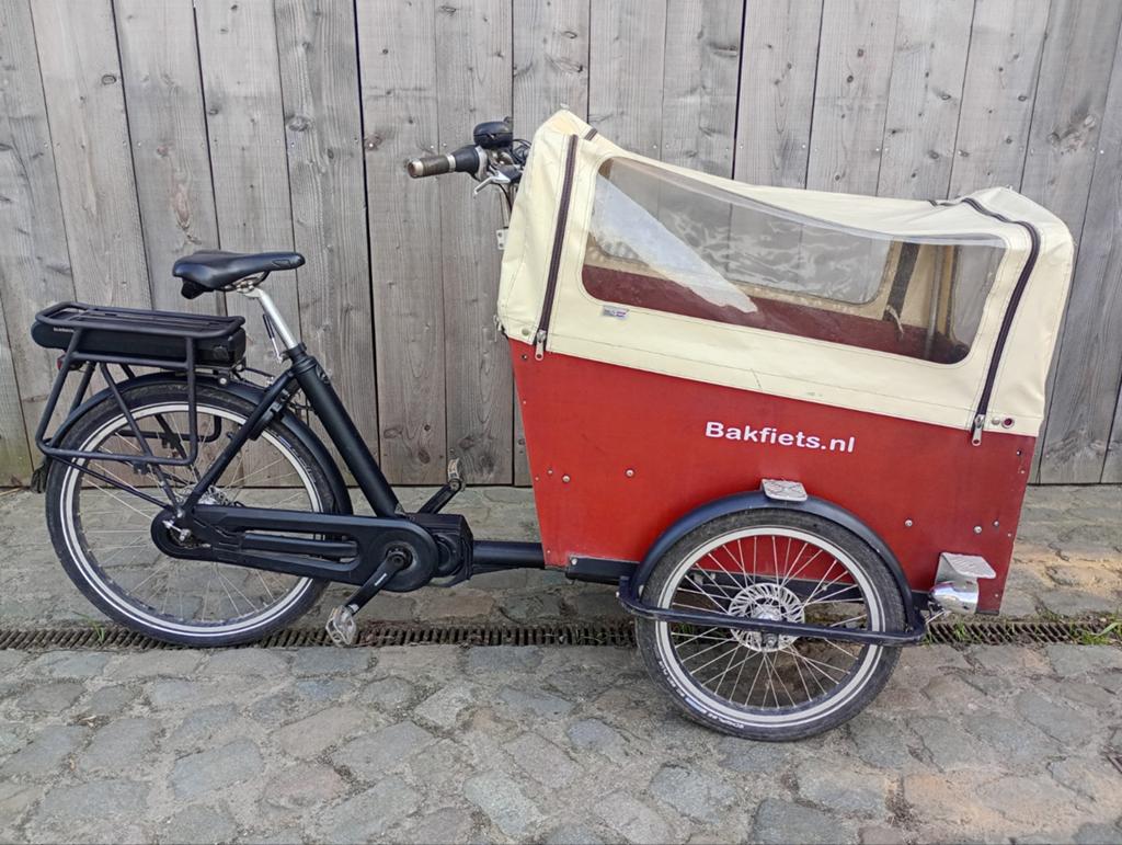 elektrische Bakfiets punt NL -Cargo Trike Classic Wide, Ophalen, 4 kinderen of meer, Gebruikt, Huif