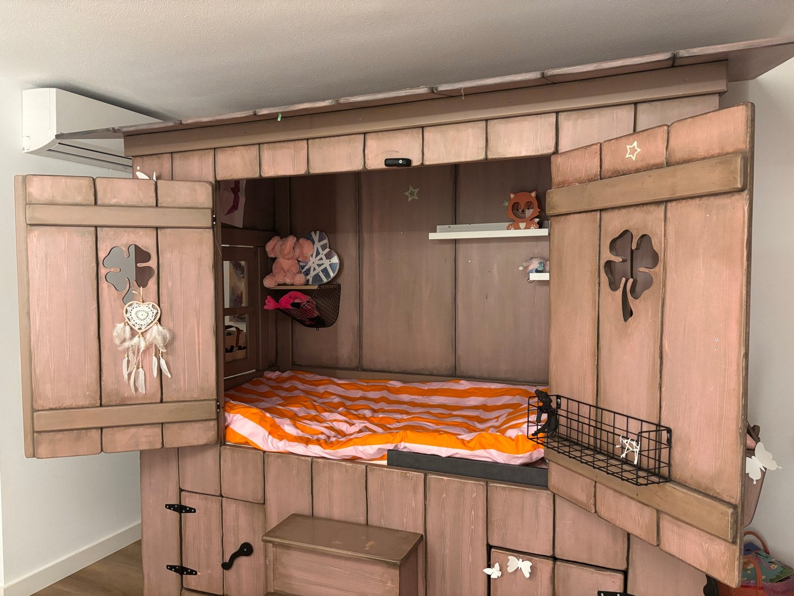 Uniek Huisjesbed / Hoogslaper voor Kinderkamer, Ophalen, 85 tot 100 cm, Gebruikt, Hoogslaper of Stapelbed