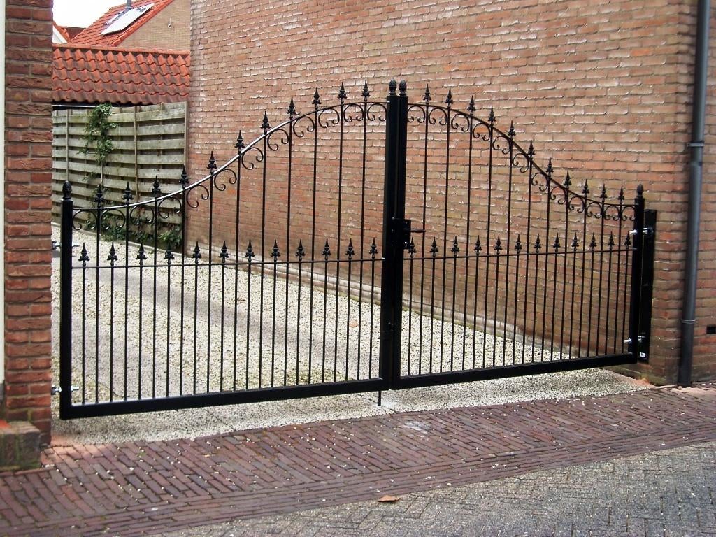 Poort op maat – Draaipoort, schuifpoort, looppoort, Staal, Nieuw, Ophalen of Verzenden, 150 tot 200 cm