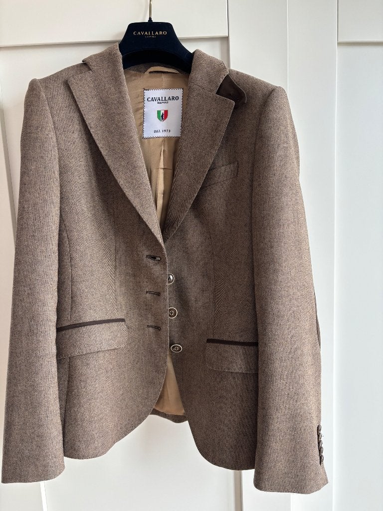 Dames blazer Cavallaro Napoli bruin, maat 38, Kleding | Dames, Bruin, Jasje, Gedragen, Ophalen