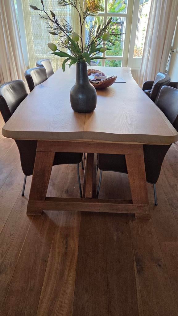 Zware eiken boomstam eettafel - robuust en uniek, Ophalen, Landelijk, Industrieel, Robuust, Gebruikt, 100 tot 150 cm