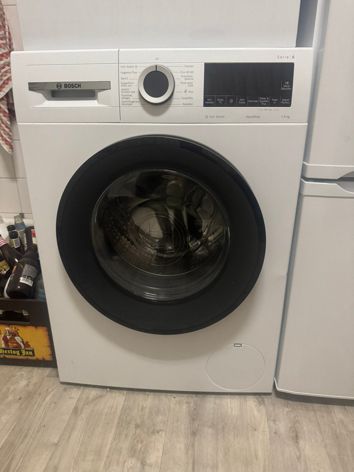 Bosch serie 6 wasmachine, Ophalen, 1200 tot 1600 toeren, Minder dan 85 cm, 8 tot 10 kg