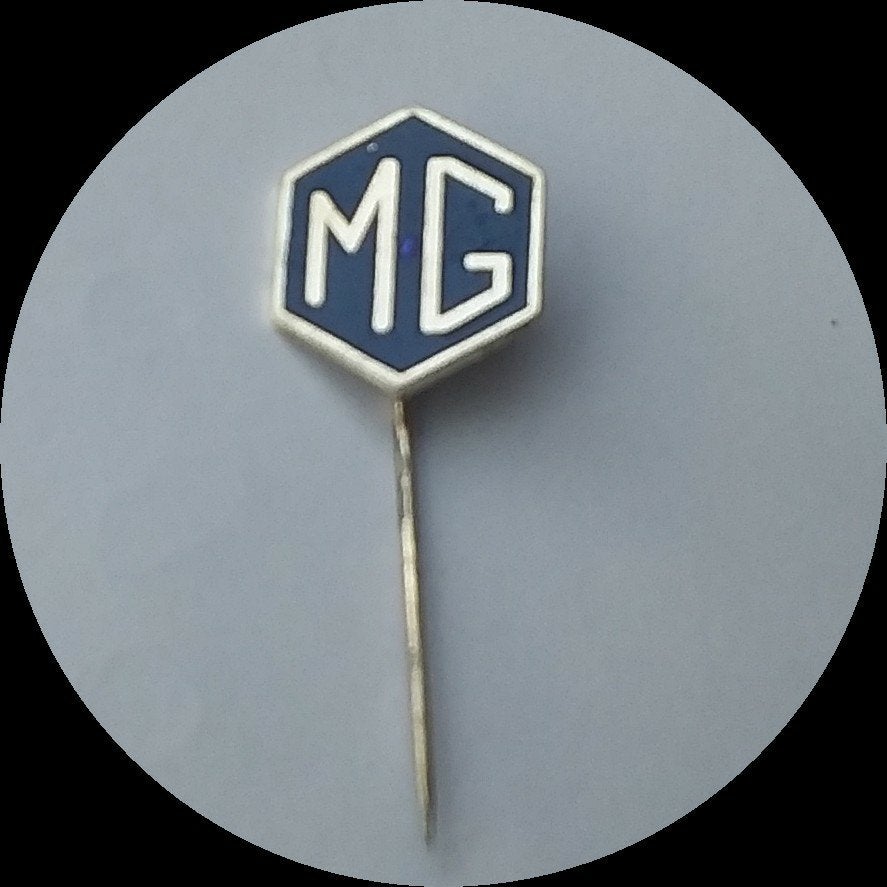 M.G. speldje, Ophalen of Verzenden, Zo goed als nieuw, Transport, Speldje of Pin