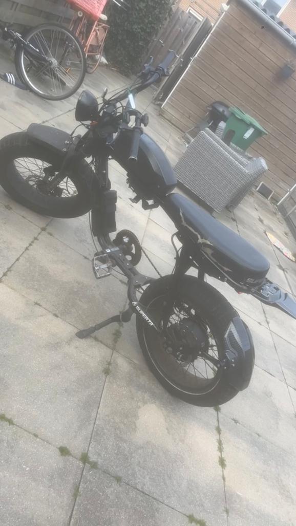 Super 73 s2 tekoop/teruil, Fietsen en Brommers, Ophalen, Zo goed als nieuw, Pitbike