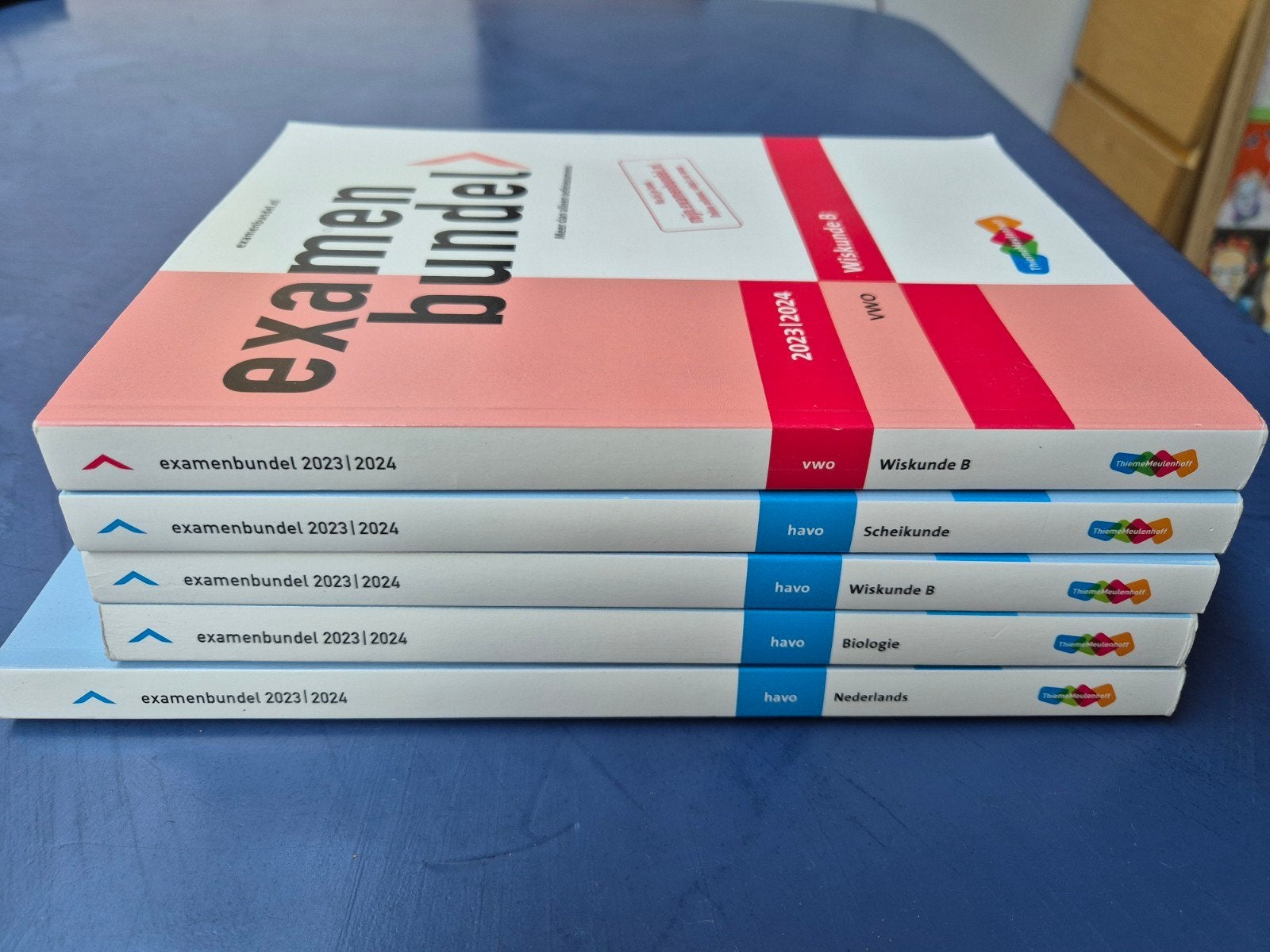 Examenbundels 2023-2024 - €2 per boek, Boeken, Encyclopedieën, Ophalen of Verzenden, Zo goed als nieuw, Overige onderwerpen