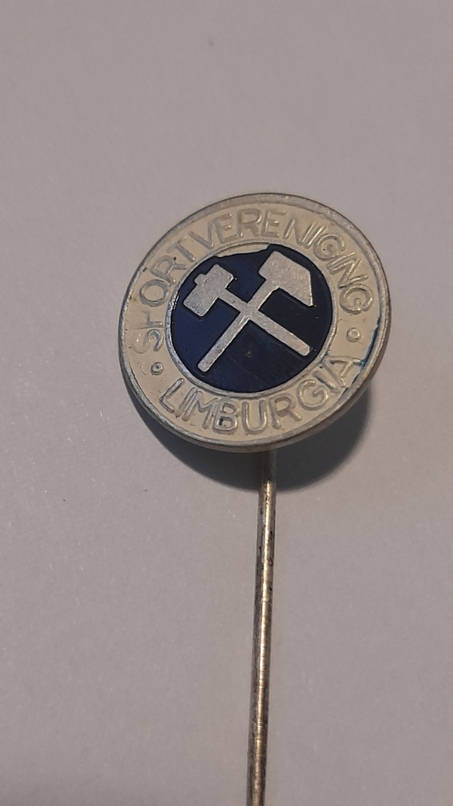 Vintage Speldje Sportvereniging Limburgia, Verzamelen, Verzenden, Gebruikt, Merk
