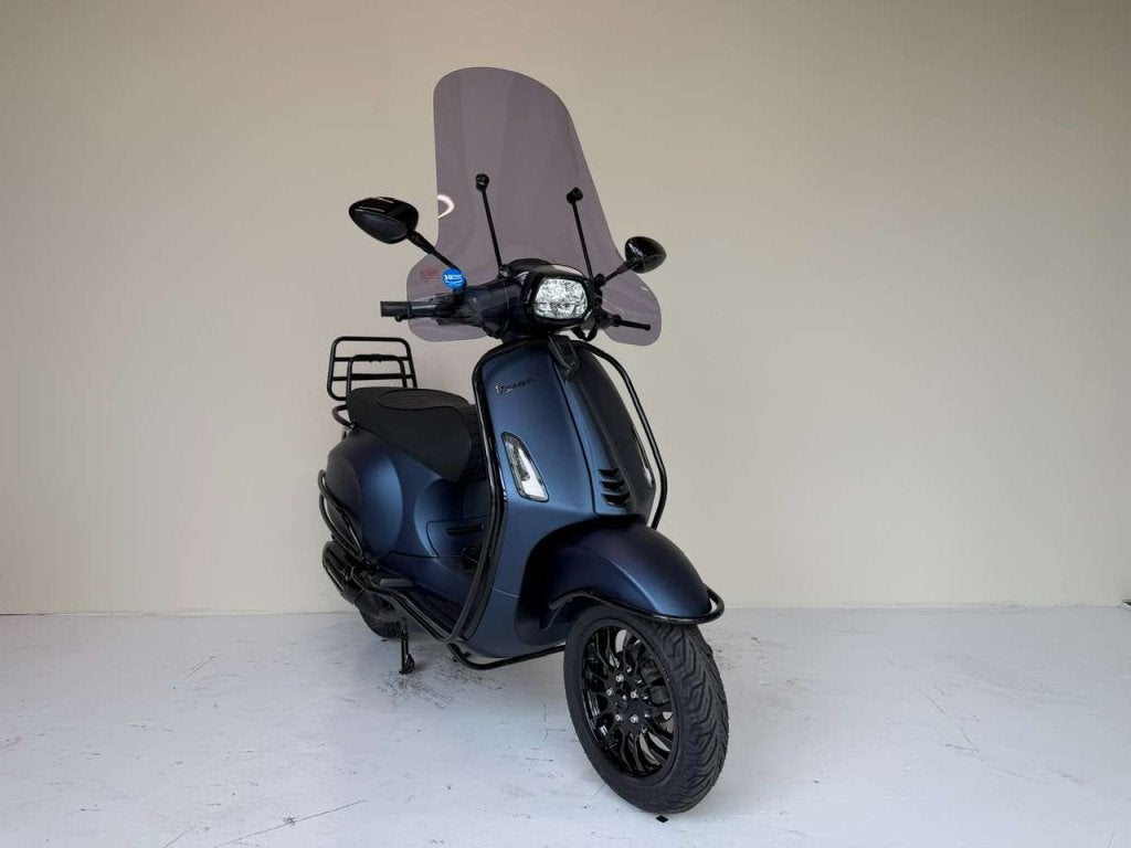 Vespa Sprint Snor 25 km/h, BWJ 2022, Opaco Blue, Fietsen en Brommers, Niet ingevuld, Gebruikt, Niet ingevuld, Ophalen of Verzenden