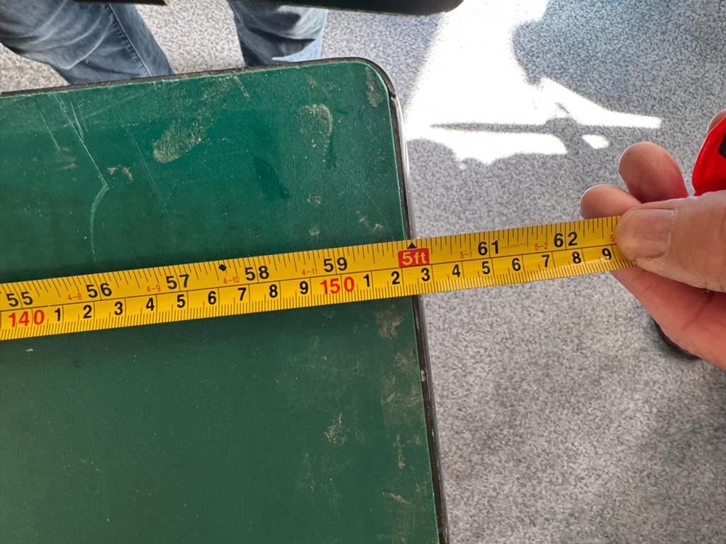 HBM Werkbank op wielen - 153 bij 65 cm, hoogte 99 cm, Doe-het-zelf en Verbouw, Werkbanken, Ophalen, Gebruikt, Minder dan 70 cm