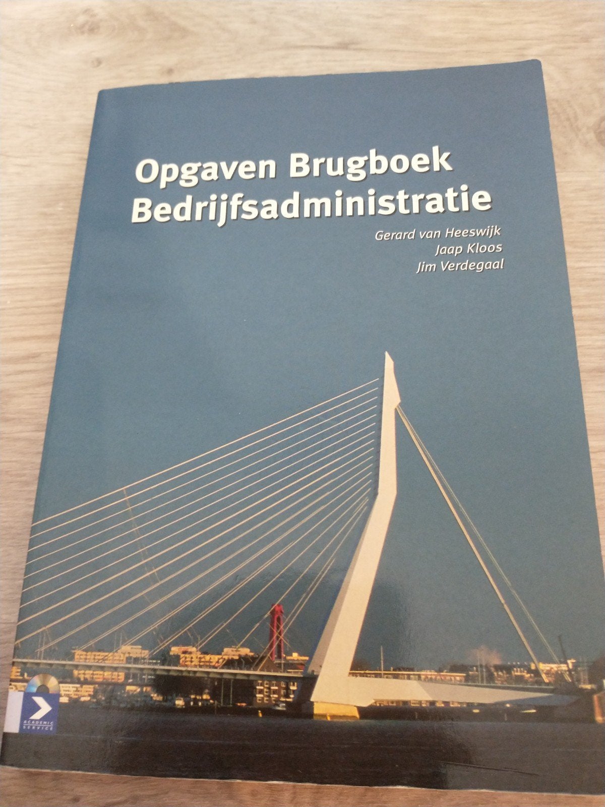 J. Kloos - Opgaven Brugboek Bedrijfsadministratie, Ophalen of Verzenden, Zo goed als nieuw, J. Kloos; J. Verdegaal; G. van Heeswijk
