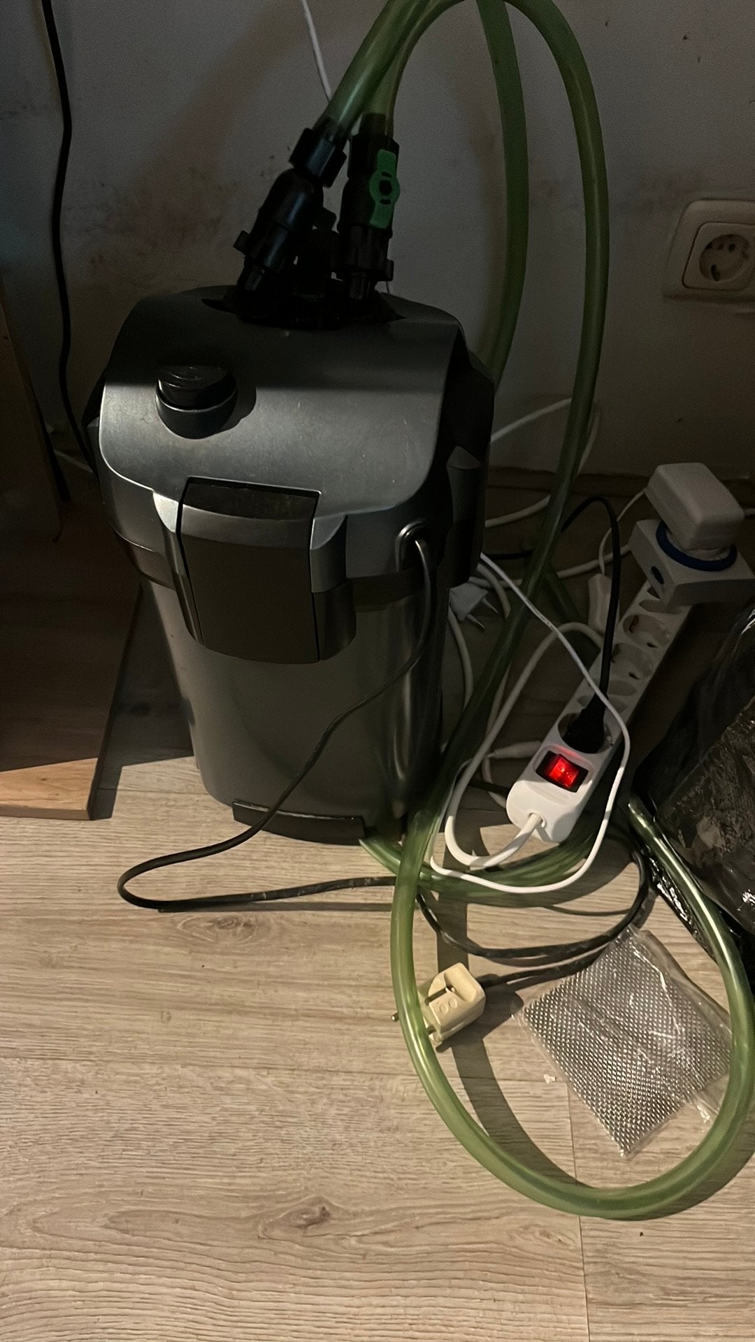 Eheim externe filter, Ophalen, Zo goed als nieuw