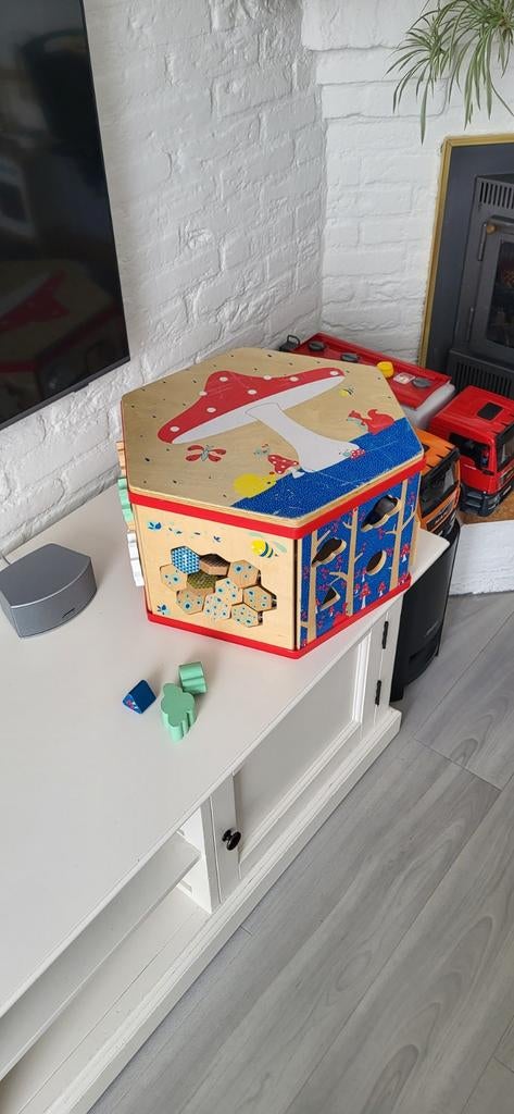 Houten Activiteitenkubus met Paddenstoel Design, Kinderen en Baby's, Speelgoed | Babyspeelgoed, Ophalen, Gebruikt, Overige typen