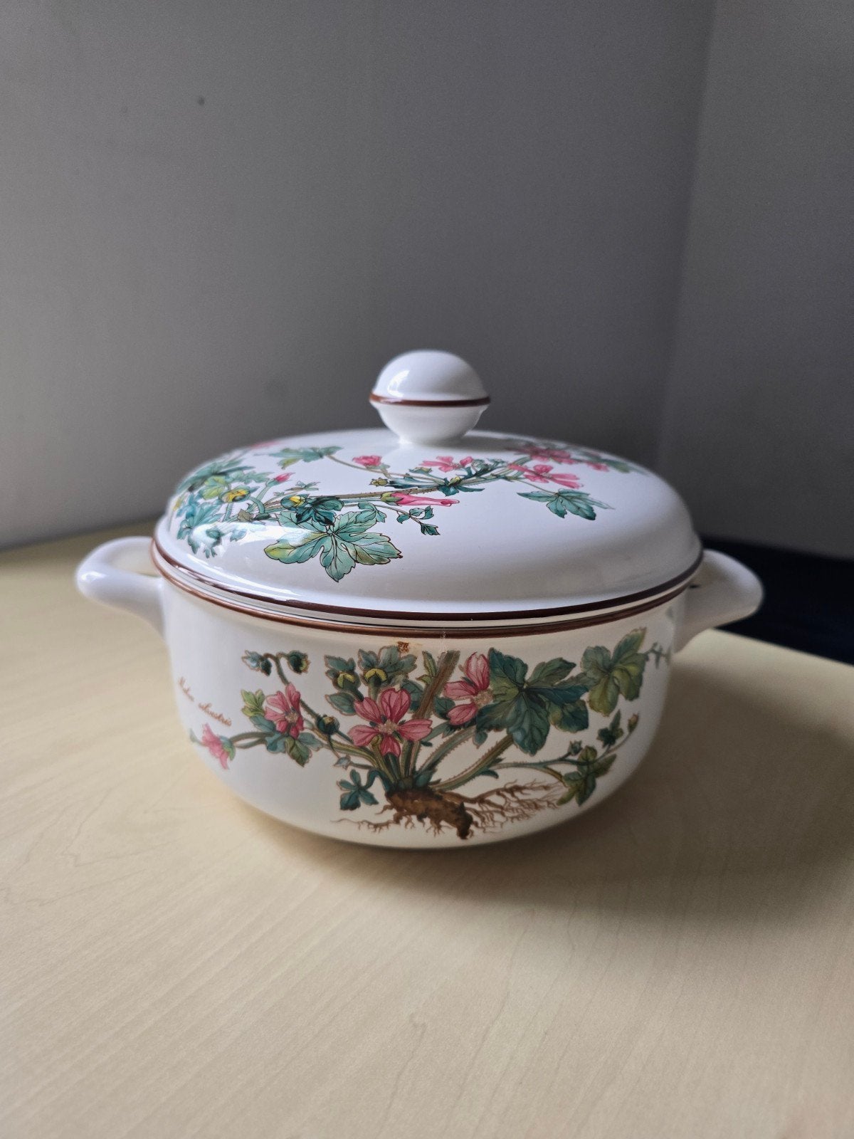 Prachtig Villeroy & Boch Botanica kom met deksel, Huis en Inrichting, Keuken | Servies, Ophalen of Verzenden, Porselein, Overige stijlen