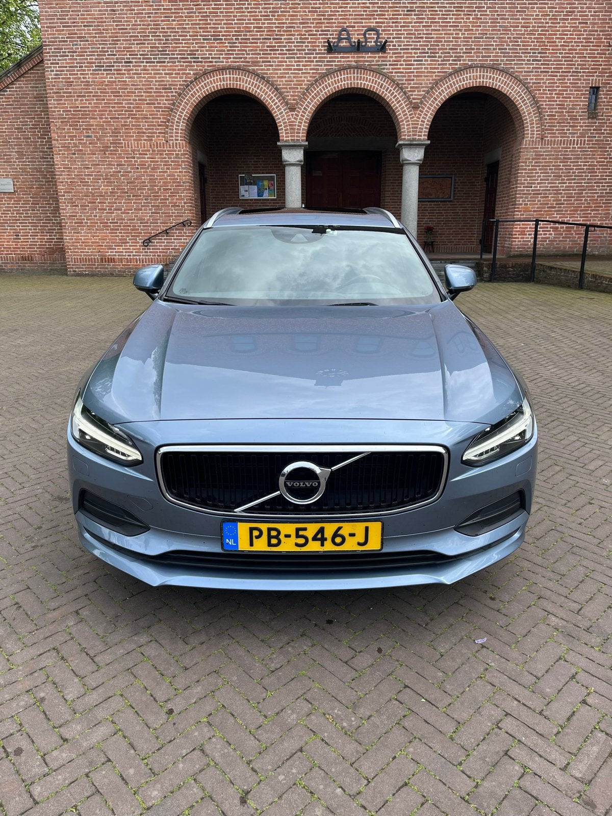 Volvo V90 2.0 D4 Geartronic 2016 Blauw, 1969 cc, Blauw, Leder en Stof, Stationwagon